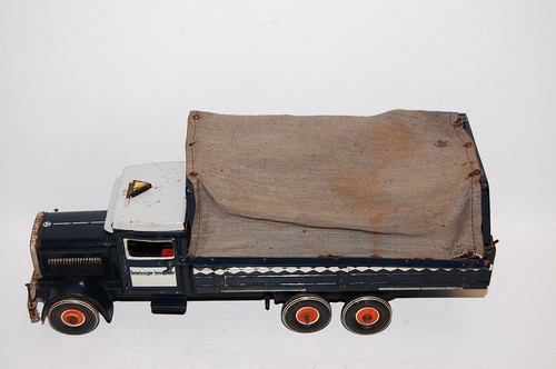 Altes tippco blech auto - tippco,