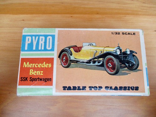 Pyro modellbausatz mercedes - pyro,
